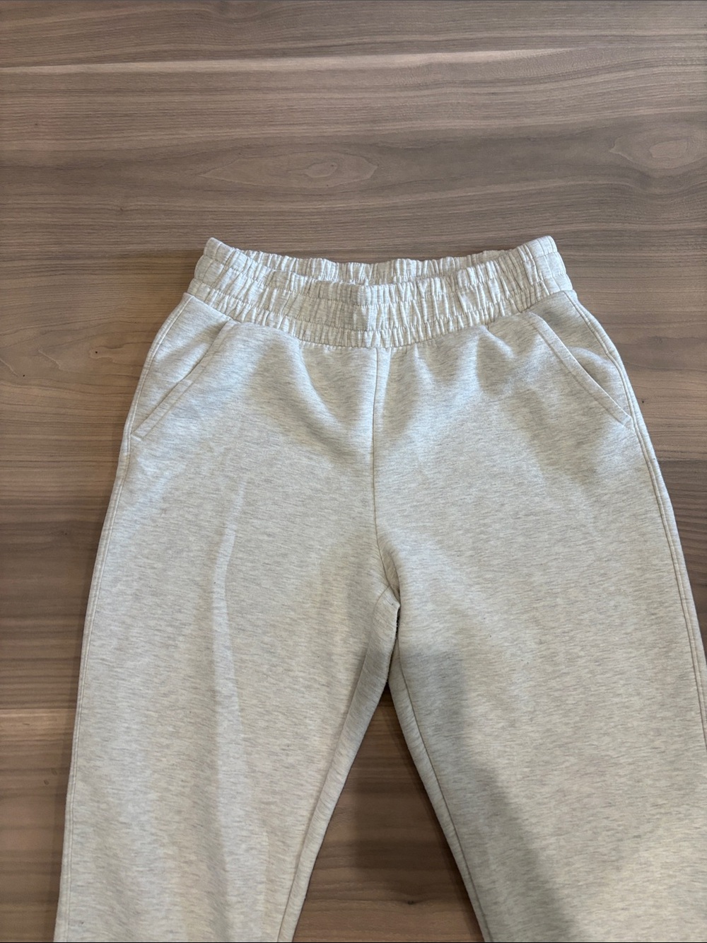Old Navy Women’s sweatshirt and pants - Picture 2 of 7